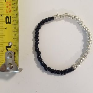 Hand made glass bead stretch bracelet